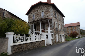 maison à Saint-Alyre-d'Arlanc (63)