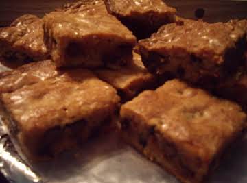 Hershey's Peanut Butter Chocolate Chip Brownies