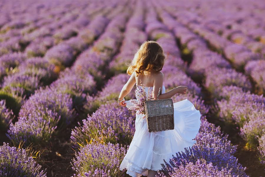 Wedding photographer Zhanna Golovacheva (shankara). Photo of 23 June 2015