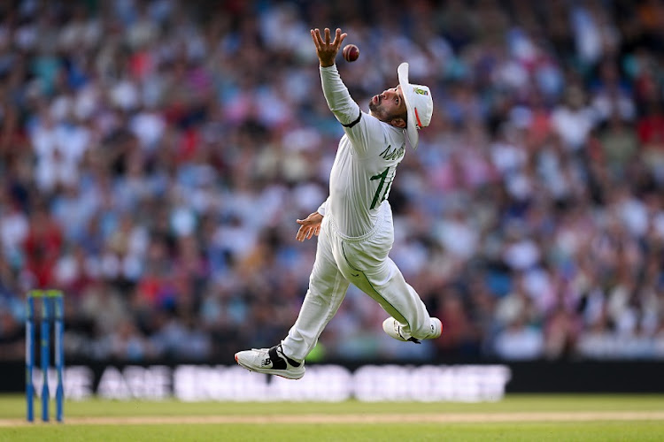 Keshav Maharaj of SA just fails to take a catch offered by Alex Lees of England on day four of the third Test against England at the Oval in London on September 11 2022.