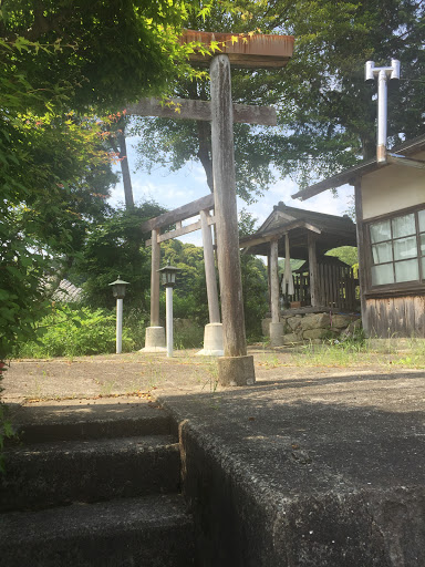 波豆川の祠