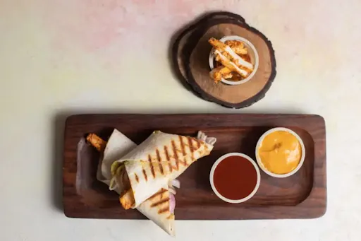 Paneer Makhani Tikka Roll