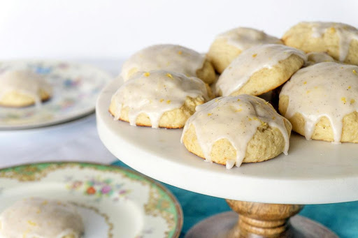 Vanilla Bean Ricotta Cookies
