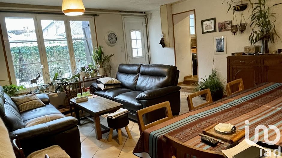 Vente maison 6 pièces 133 m² à Brasles (02400), 189 000 €