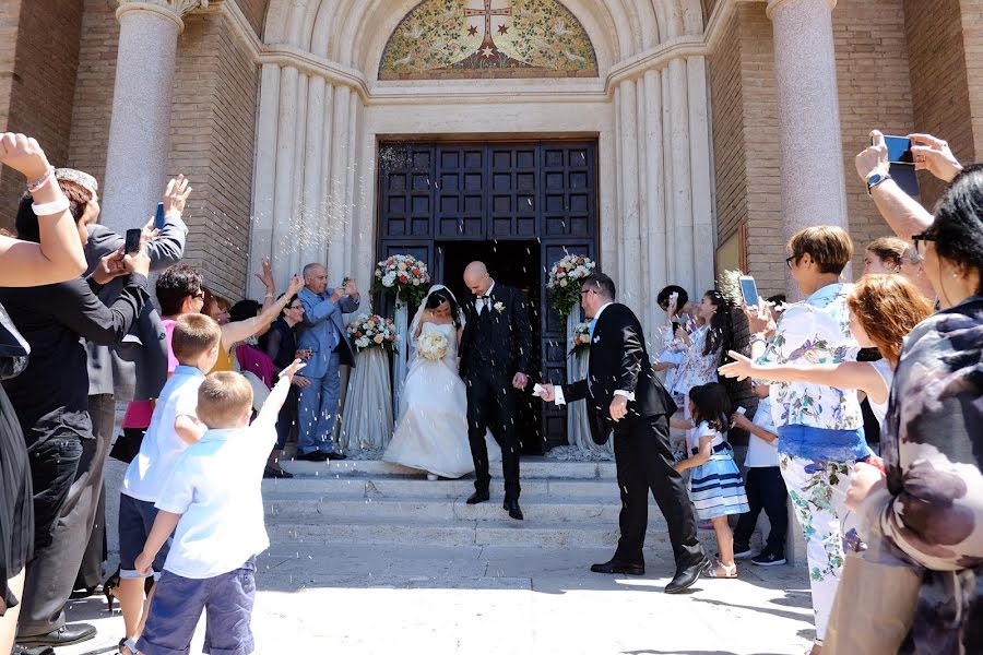 Fotografo di matrimoni Siamo Alfonso (siamoalfonso). Foto del 14 febbraio 2019