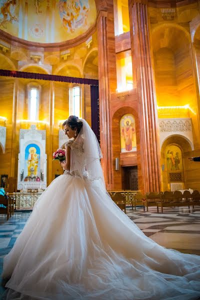 Fotografo di matrimoni Vyacheslav Kim (mikmik). Foto del 20 luglio 2015