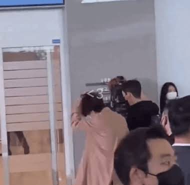 BTS J-Hope's Impromptu Pose For Photographers At The Airport