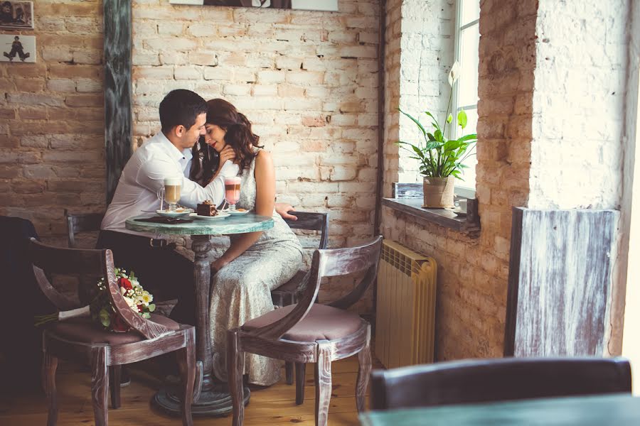 Wedding photographer Oleksandr Shevchuk (shinjukyo). Photo of 9 June 2016