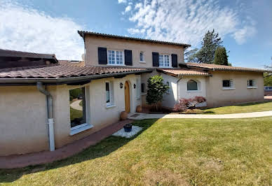 House with pool and terrace 14