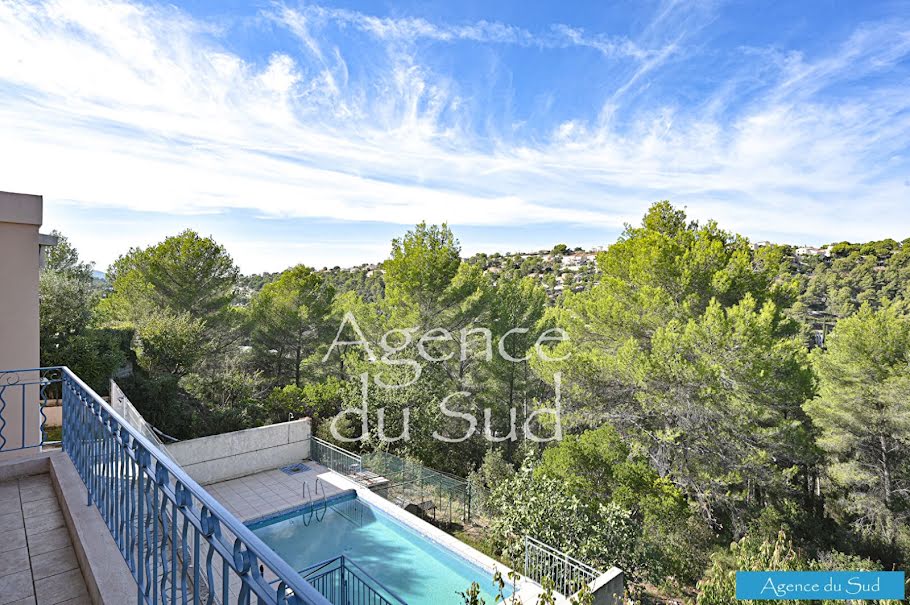 Vente villa 6 pièces 140 m² à Carnoux-en-Provence (13470), 599 000 €