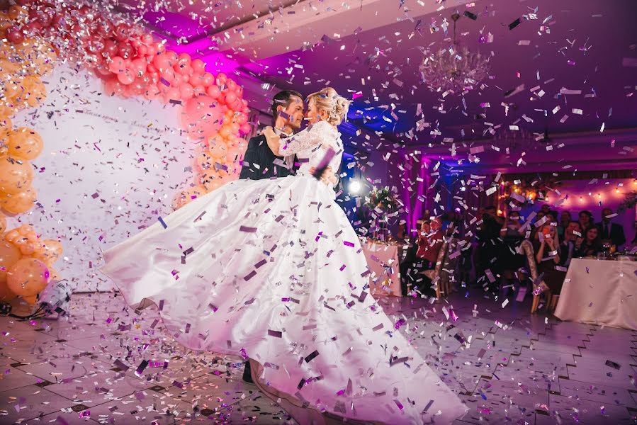 Fotógrafo de casamento Olga Vecherko (brjukva). Foto de 7 de dezembro 2018