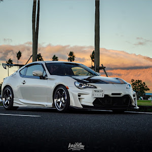 86 ZN6