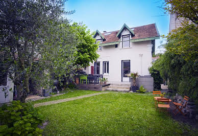 Maison avec terrasse 2