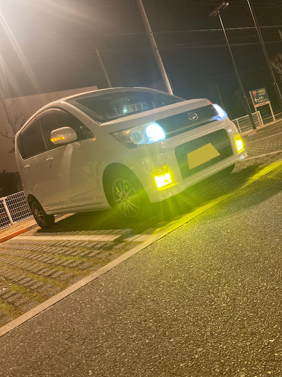 ムーヴカスタムのぼっち撮影・車好きと繋がりたい・自己満の世界に関するカスタム事例の投稿画像2枚目