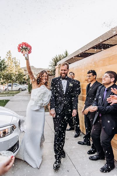 Fotógrafo de casamento Anna Almazova (almazovaphoto). Foto de 4 de janeiro 2023