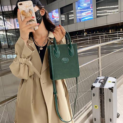 Title 5, Womens Shoulder Bag Small Square Messenger. St...