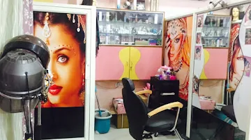 Surbhi Beauty Parlour photo 