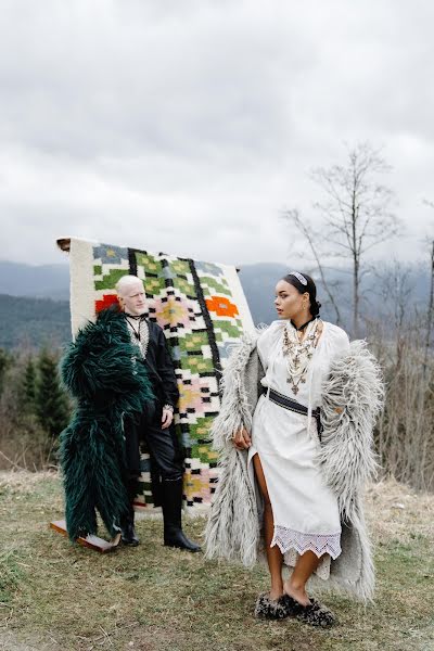 Fotografo di matrimoni Yana Levicka (yanal29). Foto del 2 ottobre 2023