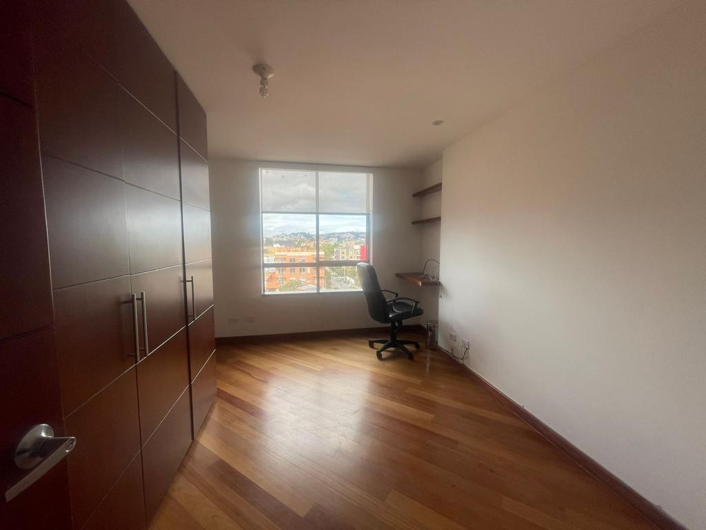 Apartamento En Venta - La Carolina, Bogota