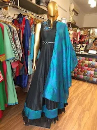 Vandna's Aakarshan The Boutique photo 4