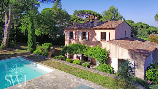 House with pool and terrace 1