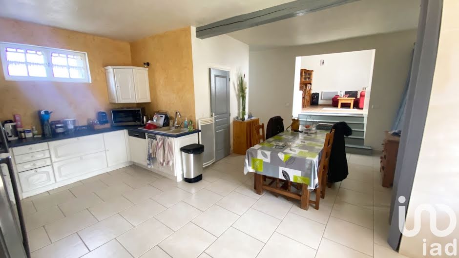 Vente maison 6 pièces 140 m² à Soucy (89100), 242 000 €