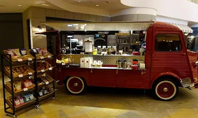 Cafe On Wheels