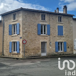 maison à La Mothe-Saint-Héray (79)