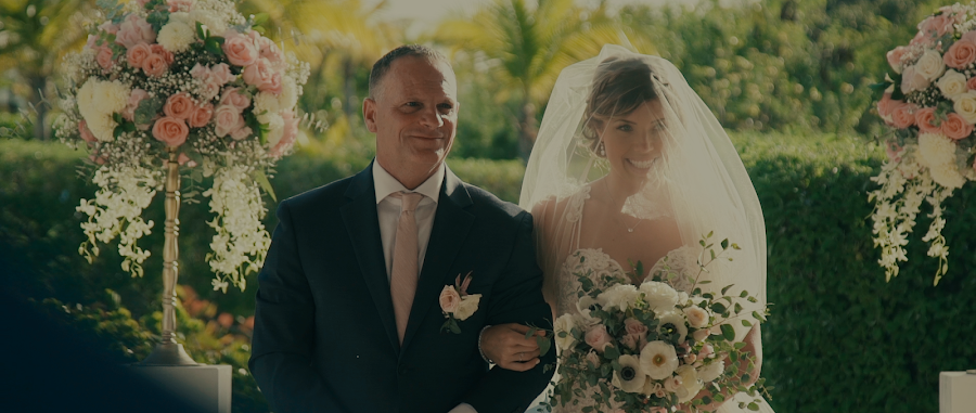 Fotografo di matrimoni Cristian Rada (filmsartstudio). Foto del 9 luglio 2018