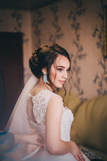 Fotografo di matrimoni Evgeniya Kharina (clubphotojen). Foto del 25 ottobre 2019