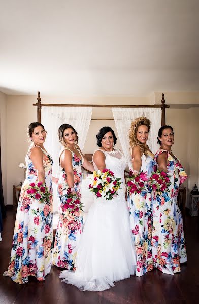 Fotografo di matrimoni Laura Delgado (lovemomentsphoto). Foto del 22 maggio 2019