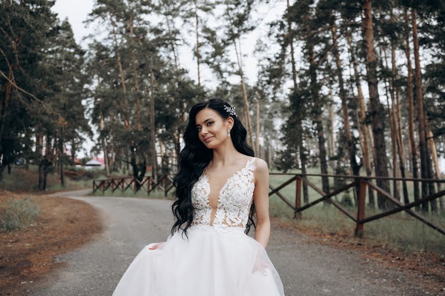 Wedding photographer Alena Karpova (karallena). Photo of 21 June 2020