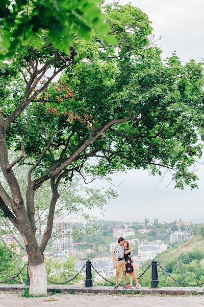 Wedding photographer Darina Mironec (darinkakvitka). Photo of 11 July 2017