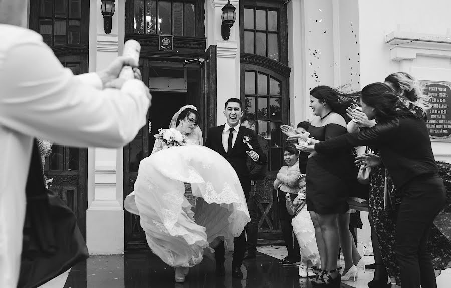 Wedding photographer Zulya Ilyasova (fotozu). Photo of 21 January 2017