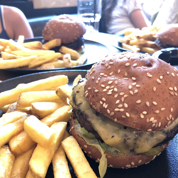 Gluten-Free Burgers at Moses