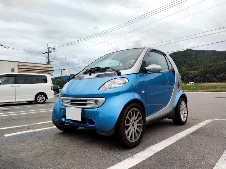 フォーツークーペのスマート・ドライブ・ロマンシング佐賀・多久市・小城市に関するカスタム事例の投稿画像1枚目