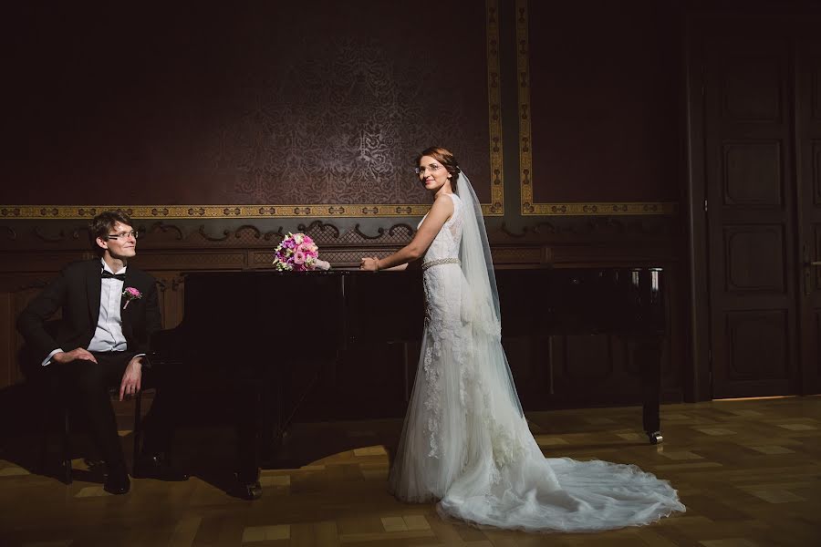 Fotografo di matrimoni Calin Vurdea (calinvurdea). Foto del 28 agosto 2015