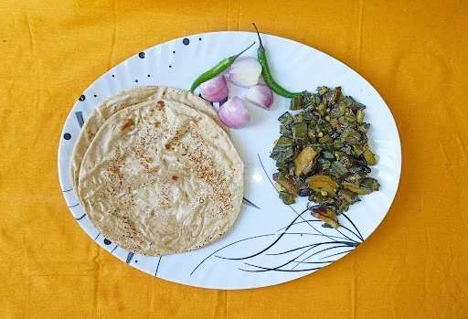 Roti With Bhindi Bhujiya [Serves 1]