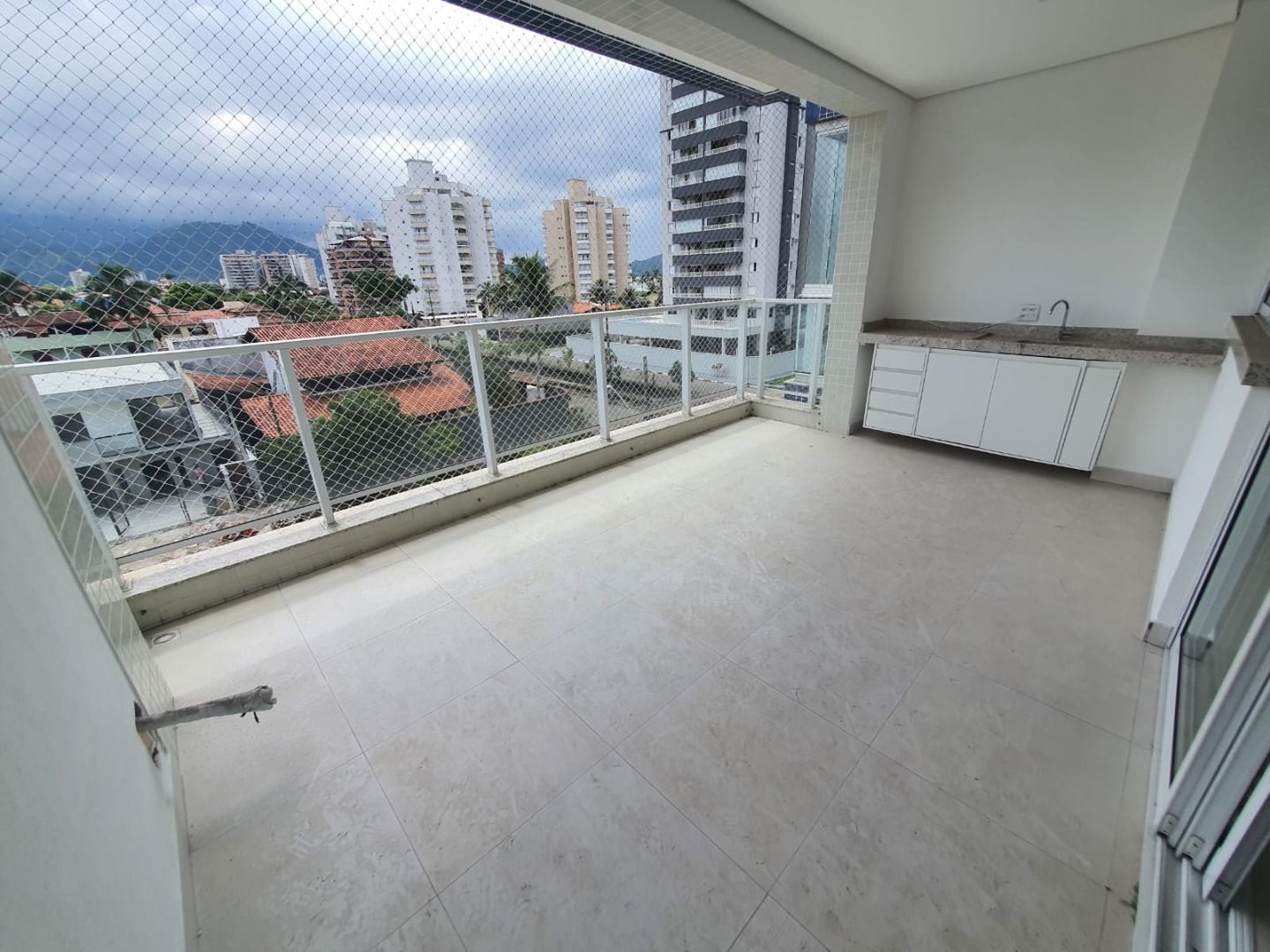 Apartamentos à venda Massaguaçu