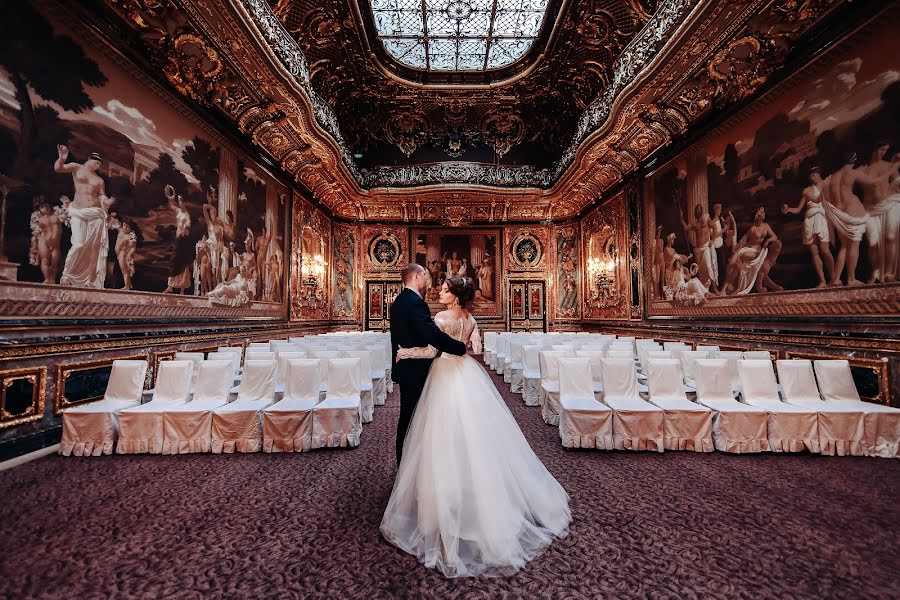 Fotógrafo de bodas Aleksandr Zarvanskiy (valentime). Foto del 21 de marzo 2017