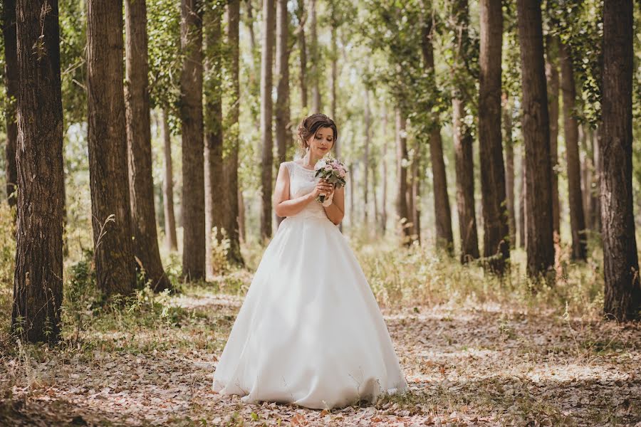 Fotografer pernikahan Lyubov Ilyukhina (astinfinity). Foto tanggal 19 Januari 2018