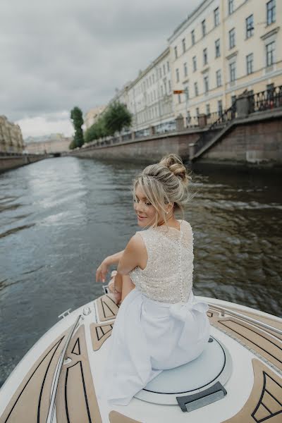 Wedding photographer Zhenya Trastandeckaya (jennytr). Photo of 21 November 2021