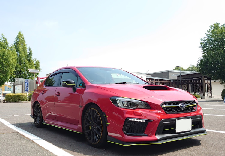 WRX STIのクルマ好きと繋がりたい・休日ドライブ・道の駅めぐり・腰にきてる・青森県民に関するカスタム事例の投稿画像1枚目