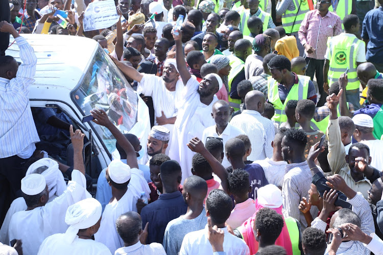 Protesters at the presidential palace in Khartoum, Sudan, October 16 2021. Picture: TAYEB SIDDIQ/REUTERS