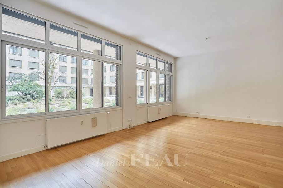 Location  appartement 1 pièce 53 m² à Paris 16ème (75016), 1 647 €