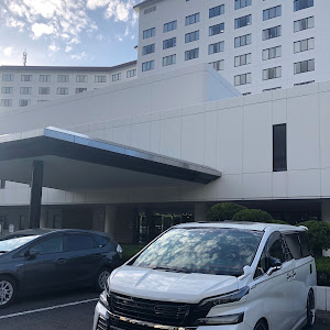 ヴェルファイア