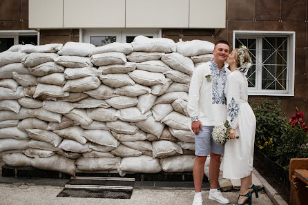 Fotógrafo de casamento Yaroslav Shinderuk (shynderukfree). Foto de 30 de junho 2022