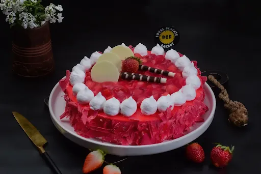 Strawberry Premium Cake