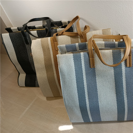 Title 9, One-shoulder striped portable canvas bag, perfe...