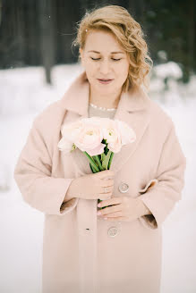 Fotógrafo de casamento Valeriya Solomatova (valeri19). Foto de 23 de maio 2018